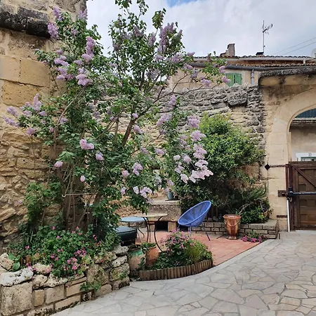 Maison Traditionnelle Au Coeur D'un Village Typique A 30 Mn De La 펜션 *